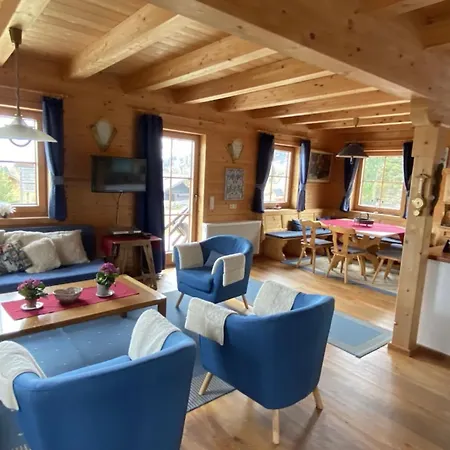 Falkertsee, Panorama Pistenlage-und Am Bis 11 Personen Falkert