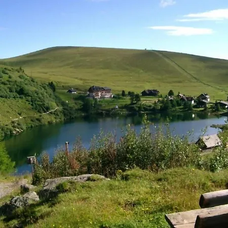 Falkertsee, Panorama Pistenlage-und Am Bis 11 Personen * Falkert