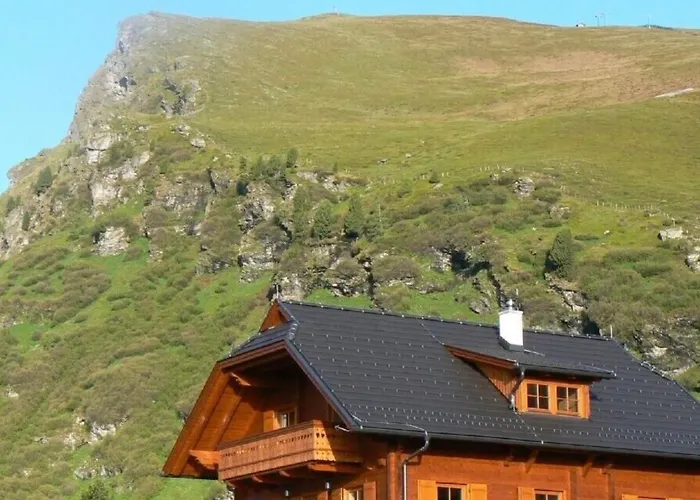 Falkertsee, Panorama Pistenlage-und Am Bis 11 Personen Falkert